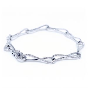 18ct White Gold Bracelet